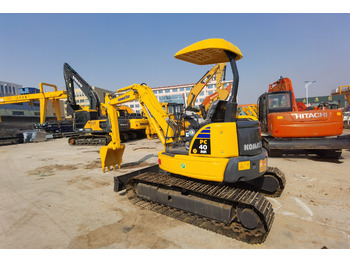Miniexcavadora CATERPILLAR