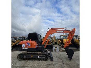 Miniexcavadora DOOSAN DH60-7