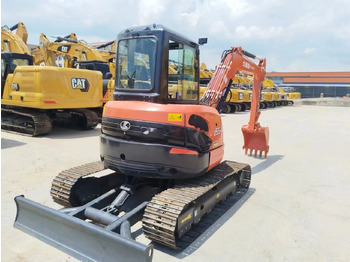 Miniexcavadora Kubota U55: foto 3