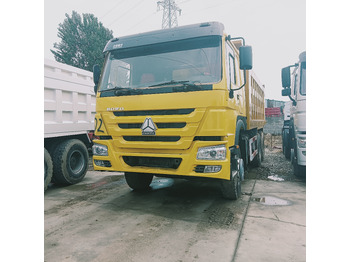 Camión volquete SINOTRUK HOWO