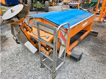 Esparcidor de sal UNIMOG