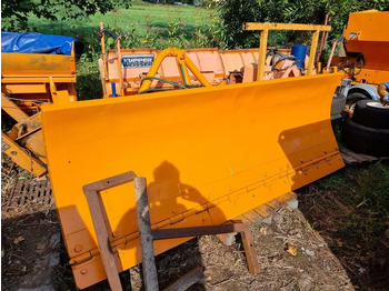 Cuchilla quitanieves UNIMOG