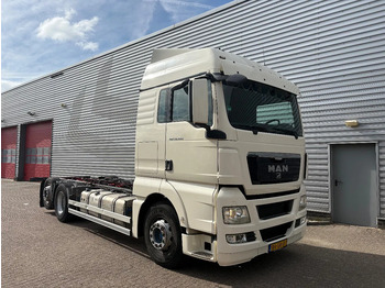 Camión chasis MAN TGX 26.400