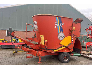 Arrendamiento de Peecon BIGA 10 voermengwagen, laadklep, voermachines Peecon BIGA 10 voermengwagen, laadklep, voermachines: foto 1