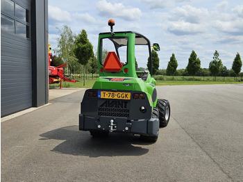 Minicargadora de cadenas Avant 755i Rental mini-shovel: foto 5