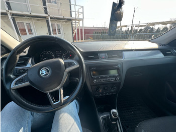 Berlina SKODA RAPID: foto 4