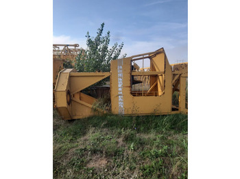 Cabina e interior LIEBHERR