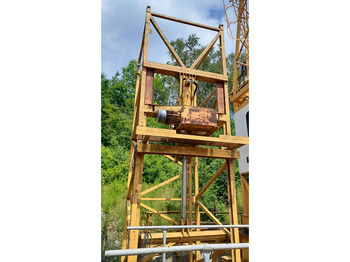 Grúa torre LIEBHERR