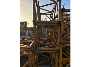 Grúa torre LIEBHERR