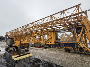 Grúa automontante LIEBHERR