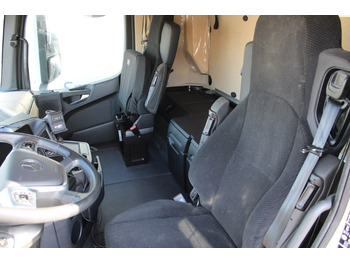 Camión lona Mercedes-Benz Actros 2542: foto 5 Camión lona Mercedes-Benz Actros 2542: foto 5