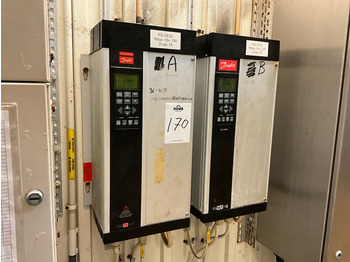 Maquinaria de construcción DANFOSS VLT 5000: foto 2