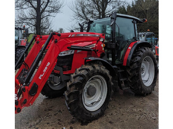 Tractor 2022 Massey Ferguson 5712M c/w Loader, As New: foto 2