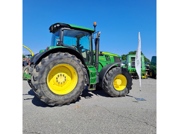 Tractor JOHN DEERE  6210R: foto 3