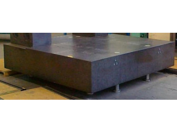Máquina para metal