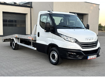 Camión portavehículos IVECO Daily