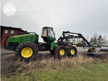 Procesadora forestal JOHN DEERE