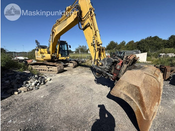 Excavadora de cadenas KOMATSU PC210LC-11