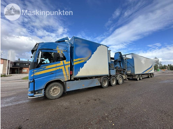 Camión caja abierta VOLVO FH16 750