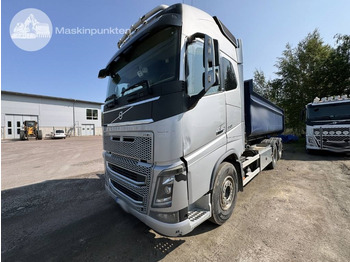 Camión multibasculante VOLVO FH16 750
