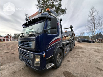 Camión portacontenedor de cadenas VOLVO FM12 420