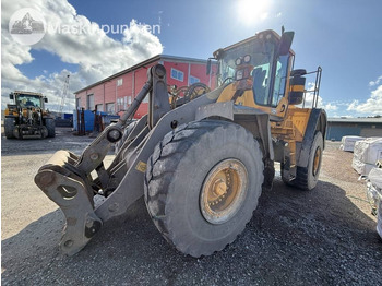 Arrendamiento de Volvo L 180 F  Volvo L 180 F: foto 1