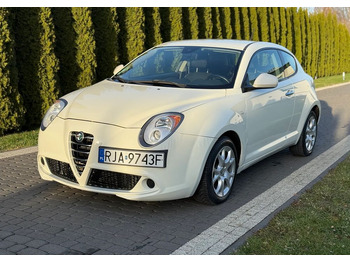 Coche ALFA ROMEO