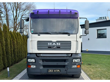 Arrendamiento de  MAN TGA 24.410 6x4 HIAB MANUAL MAN TGA 24.410 6x4 HIAB MANUAL: foto 3