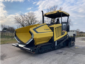 Pavimentadora de asfalto BOMAG