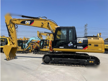 Excavadora de cadenas CATERPILLAR 320D2