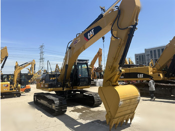 Excavadora de cadenas CATERPILLAR 323DL: foto 2