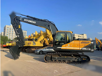 Excavadora de cadenas HYUNDAI