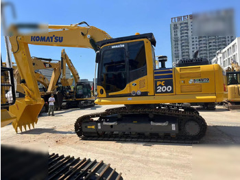 Excavadora de cadenas KOMATSU PC200-8