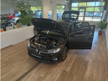Coche Volkswagen Polo Life 1.0 TSI 70kW DSG*LED*ACC*R-KAM*DAB*PDC: foto 2