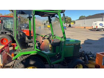 Tractor municipal John Deere 755 Kompakt traktor: foto 3
