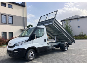 Furgoneta basculante IVECO Daily 35c13