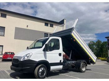 Furgoneta basculante IVECO Daily 35c13