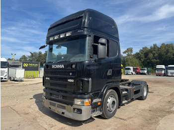 Cabeza tractora SCANIA 124
