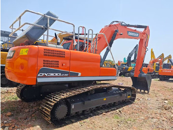Excavadora de cadenas DOOSAN DX300: foto 2 Excavadora de cadenas DOOSAN DX300: foto 2