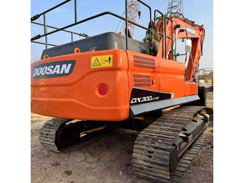 Excavadora de cadenas DOOSAN DX300