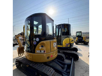 Excavadora de cadenas CATERPILLAR 303.5E