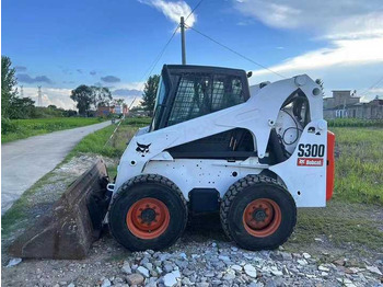 Minicargadora Used Bob Cat Bob Cat S300 Used Mini Skid Steer Wheel Loader Multifunctional Track Loaders Bobcat S300: foto 4