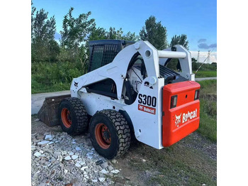 Minicargadora Used Bob Cat Bob Cat S300 Used Mini Skid Steer Wheel Loader Multifunctional Track Loaders Bobcat S300: foto 3