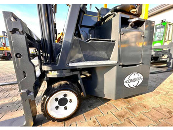 Carretilla de 4 vías Combilift C2500CB - DIESEL - TRIPLEX - 2018 - LIKE NEW: foto 5
