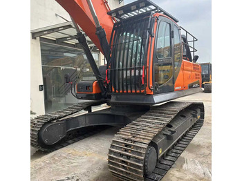 Arrendamiento de  Used Excavator Doosan DX300 Excavators Mini Equipment Earth Moving Machinery Doosan Digger Excavator for Sale Used Excavator Doosan DX300 Excavators Mini Equipment Earth Moving Machinery Doosan Digger Excavator for Sale: foto 1