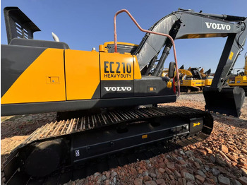 Excavadora de cadenas VOLVO EC210