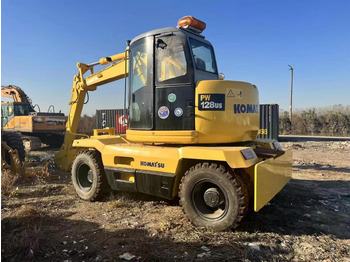 Excavadora de ruedas KOMATSU PC128