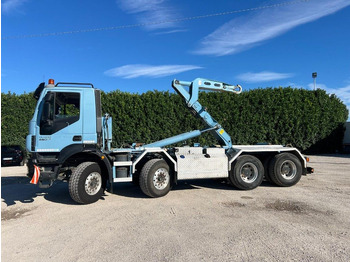 Arrendamiento de IVECO TRAKKER 450 SCARRABILE IVECO TRAKKER 450 SCARRABILE: foto 3 Arrendamiento de IVECO TRAKKER 450 SCARRABILE IVECO TRAKKER 450 SCARRABILE: foto 3