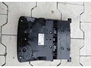 Cabina e interior para Camión nuevo LAMPKA PODSUFITKI A0009002519 MERCEDES A KLASA: foto 3 Cabina e interior para Camión nuevo LAMPKA PODSUFITKI A0009002519 MERCEDES A KLASA: foto 3