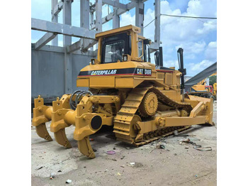 Bulldozer CATERPILLAR D8R